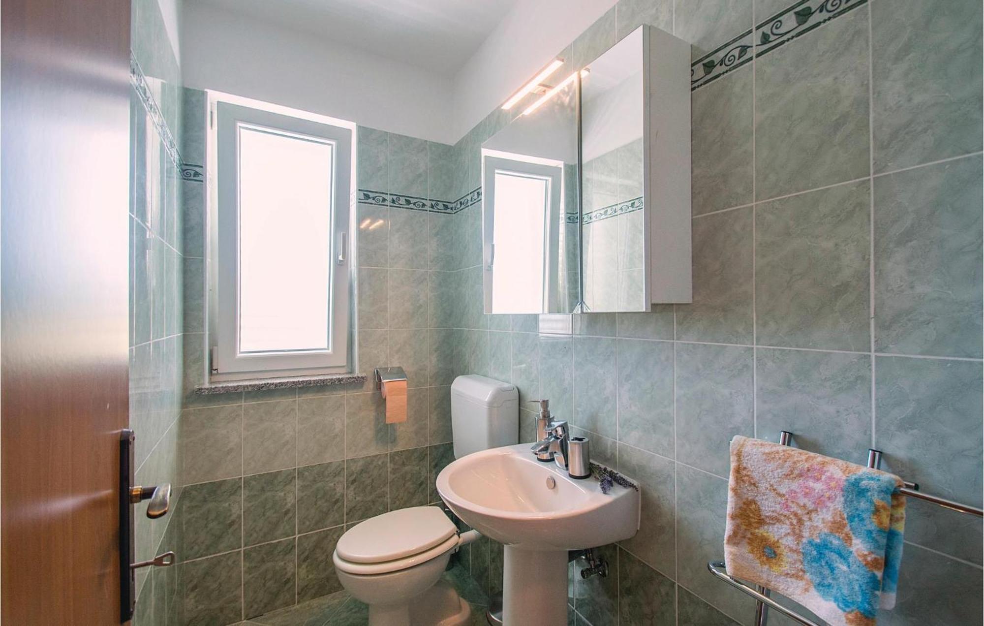 Amazing Apartment In Labin With House Sea View 외부 사진